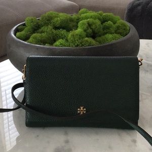 Tory Burch crossbody wallet